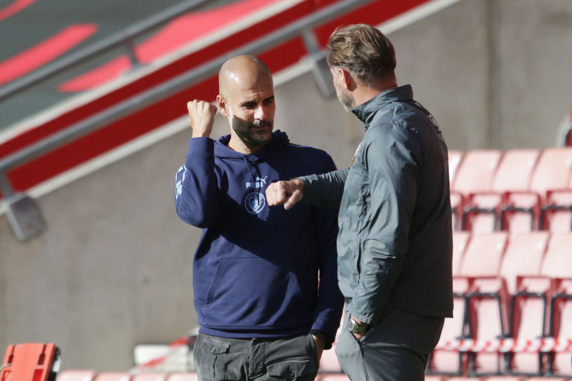 Cara Sulitkan Manchester City: Tumpuk 10 Pemain di Kotak Penalti