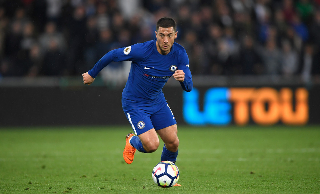 Eden Hazard Bertahan di Chelsea, tapi...
