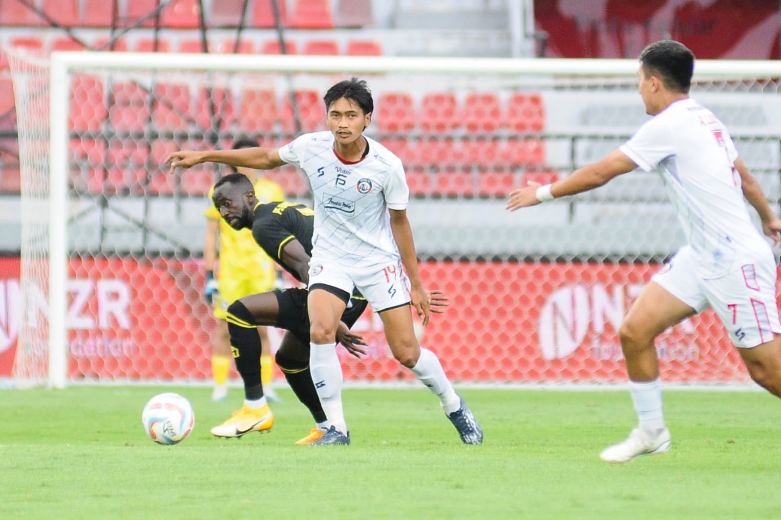 Ada Faktor Kesalahan Taktikal dalam Kekalahan Telak Arema FC