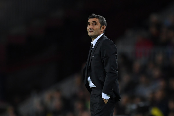 Valverde: Arturo Vidal Pemain Penting dan Akan Tetap Berada di Barcelona