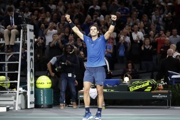 Nadal Tutup Musim 2017 dengan Predikat Petenis Nomor Satu