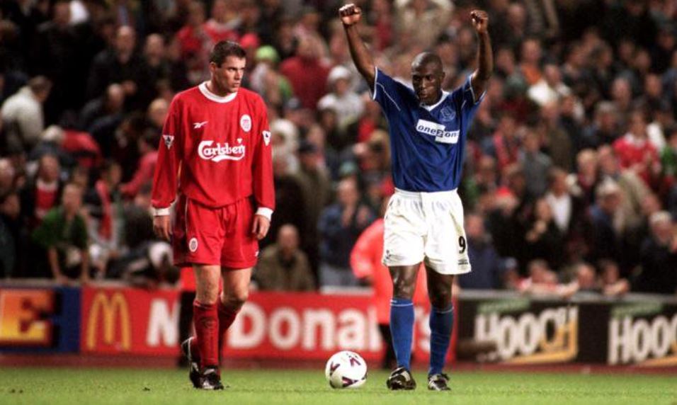Nostalgia – Tiga Kartu Merah, Kenangan Manis Everton di Anfield pada ‘Kevin Campbell Derby’ 