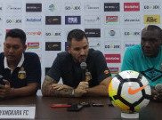 Alasan Simon McMenemy Sebut Kartu Merah Marinus Jadi Motivasi Bhayangkara FC Menang atas Persib