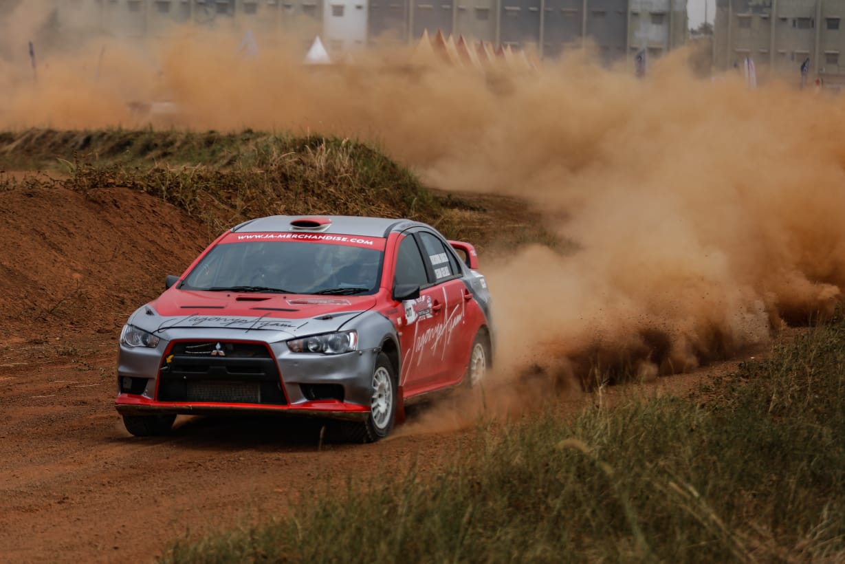 Sean Gelael Bersaing Ketat dengan Rizal Sungkar pada Merdeka Sprint Rally 2018