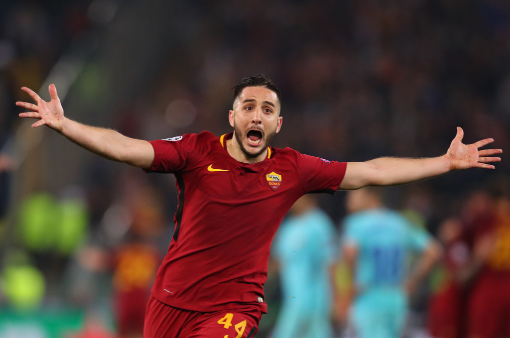Buru Bek Tengah, Man United Bersedia Tebus Klausul Pembelian Kostas Manolas