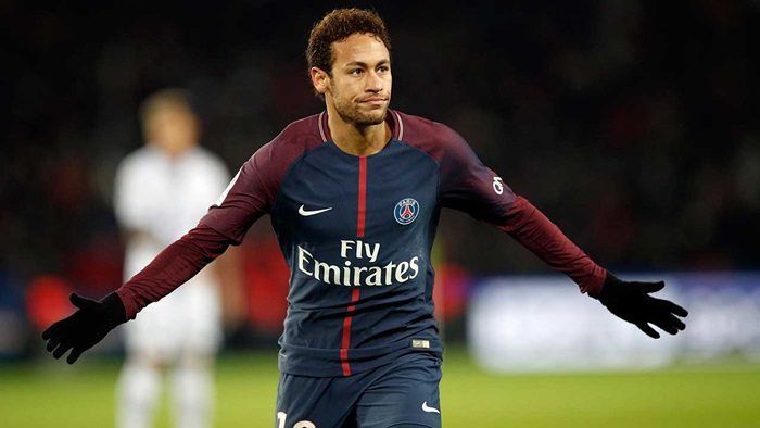 Ronaldo: Neymar Membuat Langkah Mundur Bergabung ke PSG
