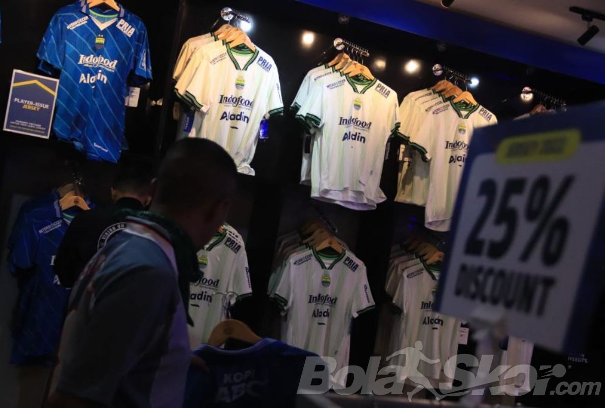 Persib Gunakan Jersey Anyar Hadapi Persikabo 1973