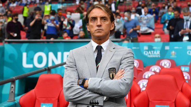 Roberto Mancini Ditunggu PSG