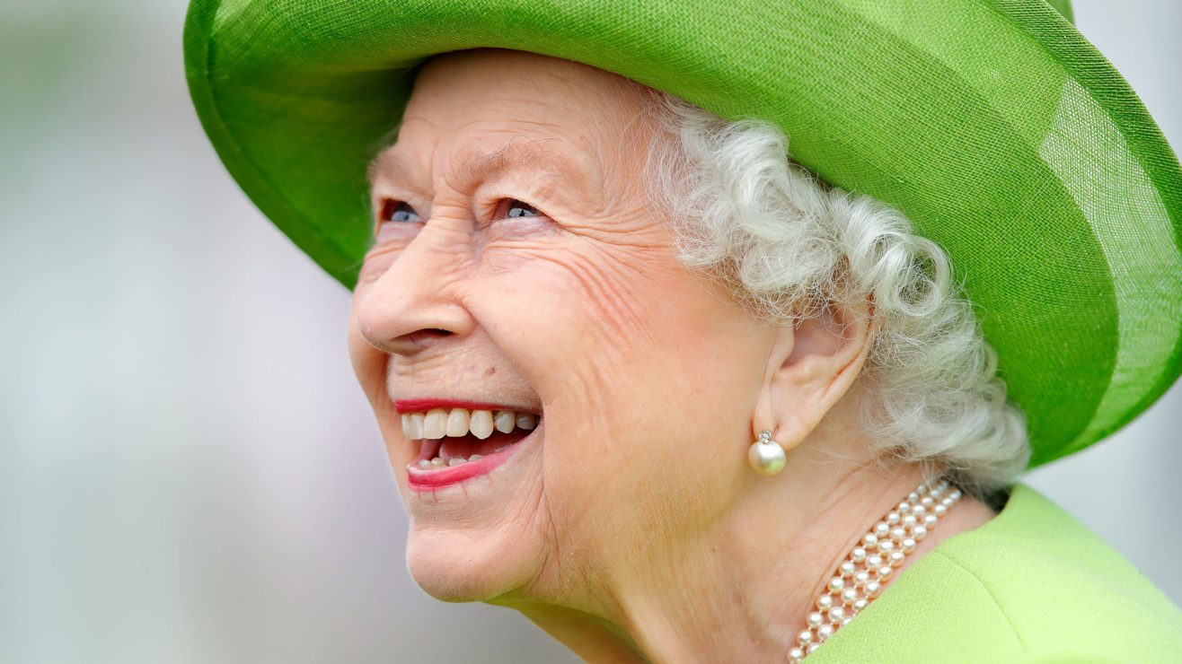 Ratu Elizabeth II Tutup Usia, F1 Ikut Berduka