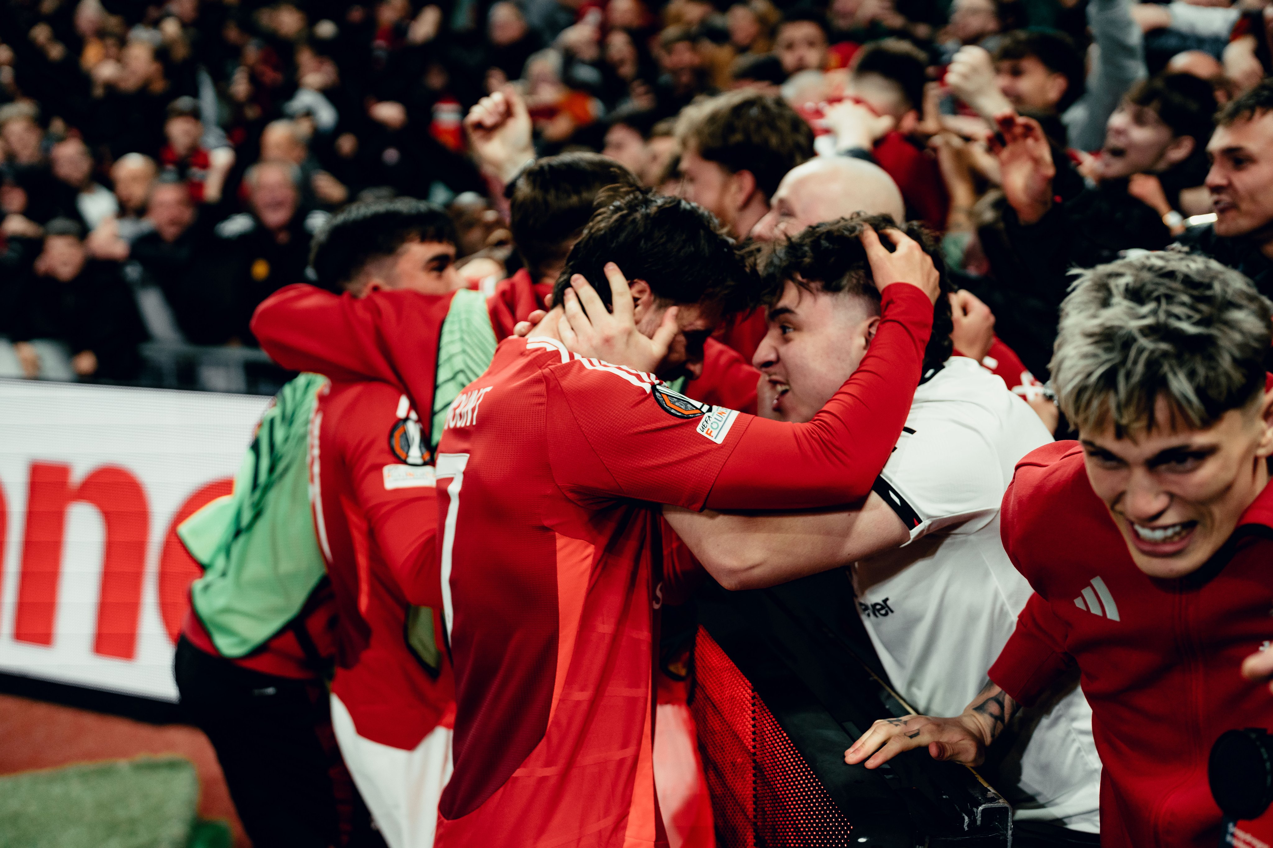 The Red Devils Pantang Ikuti Jejak Klub Israel
