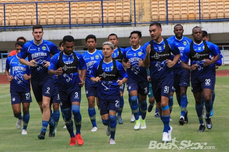 Kontrak Pemain Persib Bandung Bakal Berubah saat Jadwal dan Format Liga 1 2020 Sudah Jelas