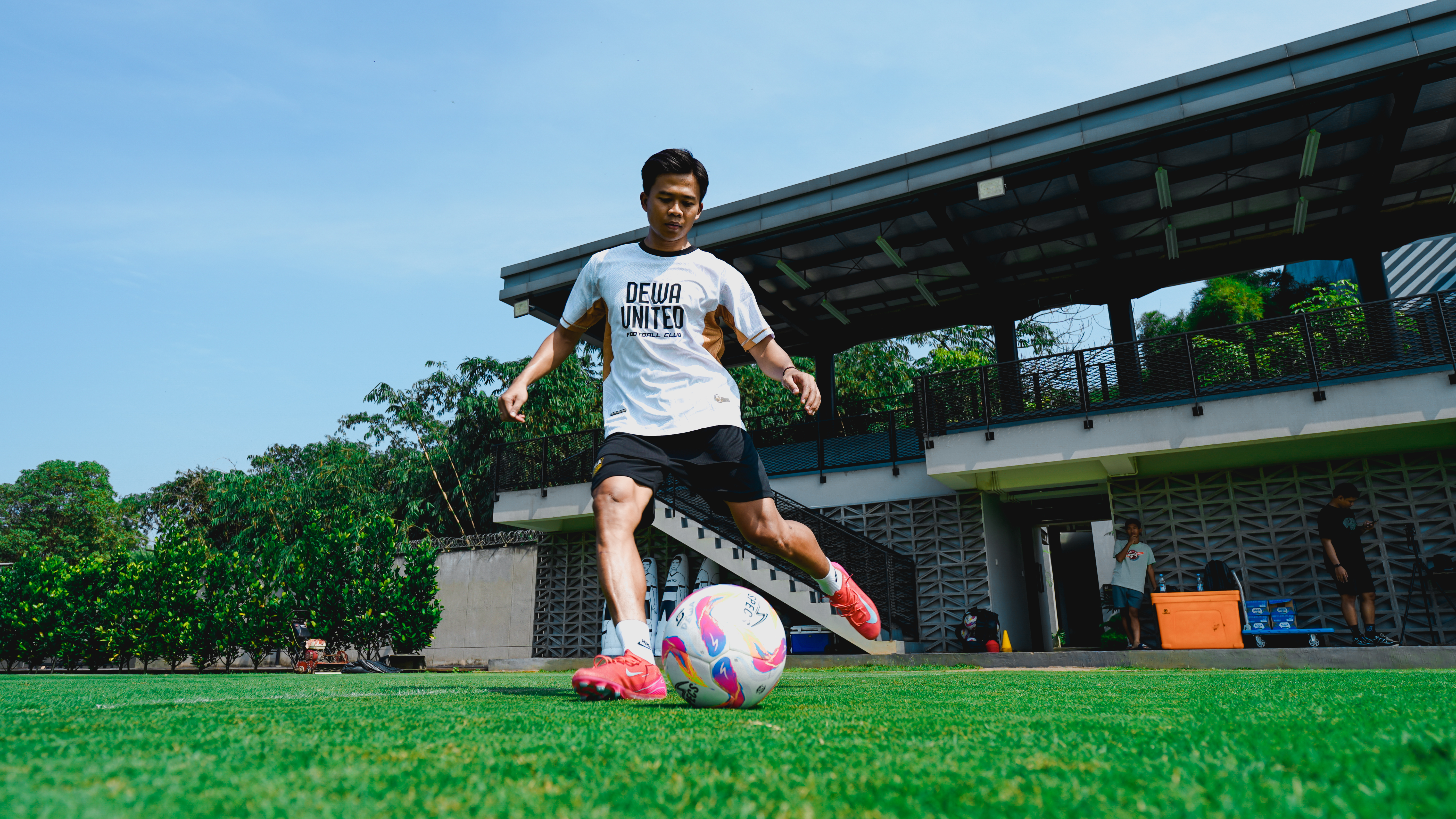 Bursa Transfer Liga 1: Edo Febriansah Susul Nick Kuipers ke Dewa United Banten FC