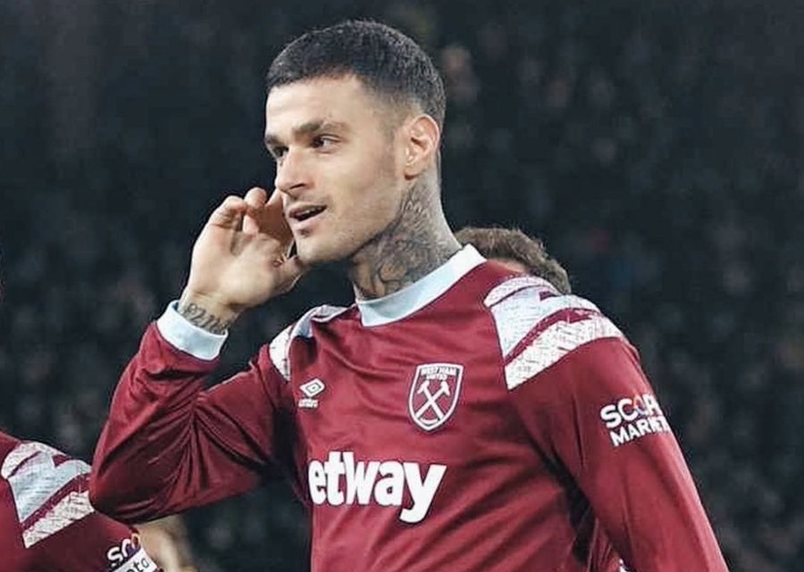 Folarin Balogun Kemahalan, Inter Beralih ke Gianluca Scamacca