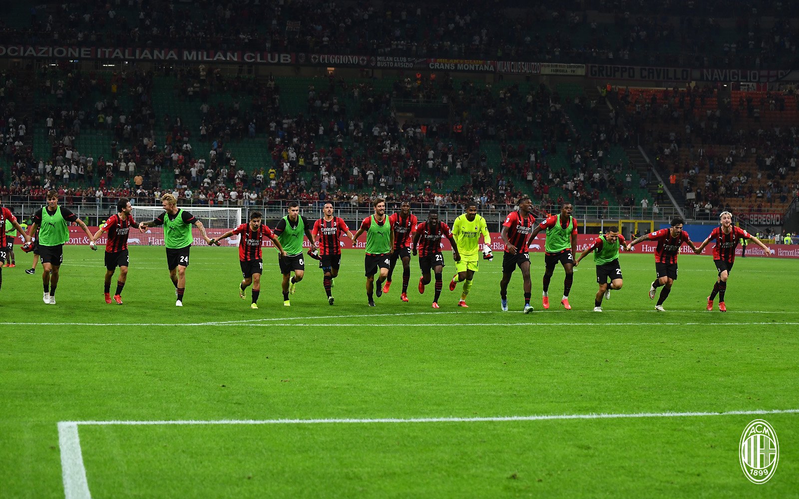 Sebelum Bersua Liverpool, Milan Ingin Nikmati Pesta Kemenangan Kontra Lazio