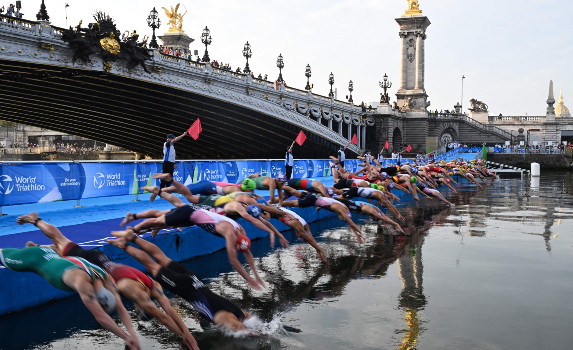 Olimpiade Paris 2024: Polusi Sungai Seine, Latihan Triathlon Dibatalkan