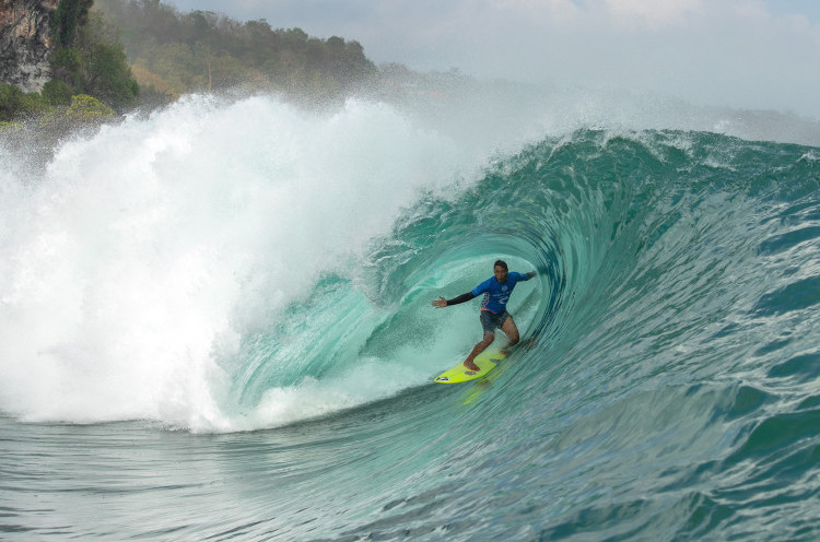 Made Bol Adi Putra Apresiasi Upaya Rip Curl Tingkatkan Kualitas Surfer Indonesia