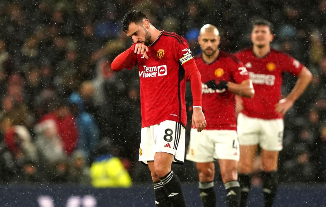 Legenda Pun Tak Kuasa Menonton Laga Manchester United Saat Ini