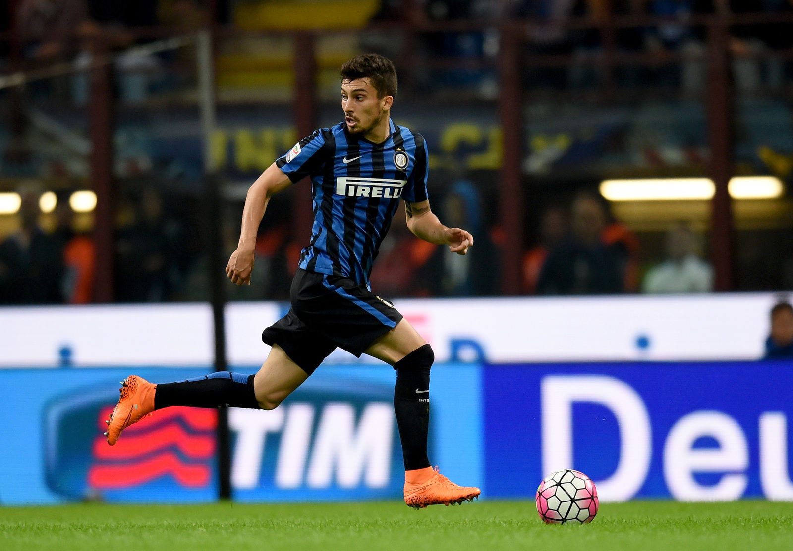 5 Jebolan Serie A yang Memperkuat Manchester United 2020-2021