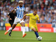 Maurizio Sarri Tegaskan Eden Hazard Akan Bertahan