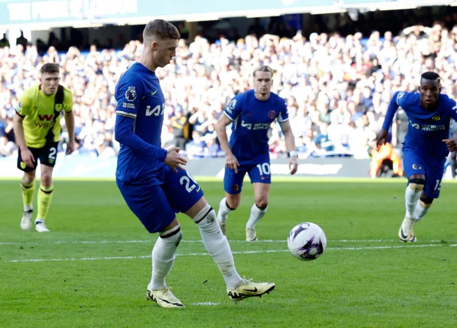 Tanpa Cole Palmer, Chelsea Bertarung di Zona Degradasi