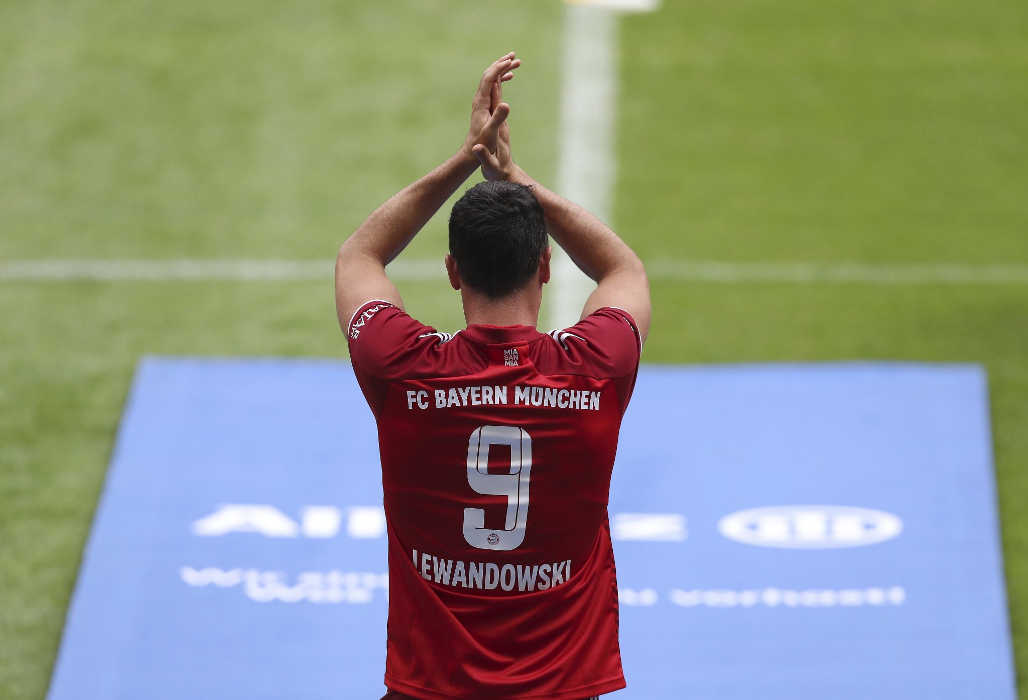 Kylian Mbappe Ngotot Gabung Madrid, PSG Lirik Robert Lewandowski