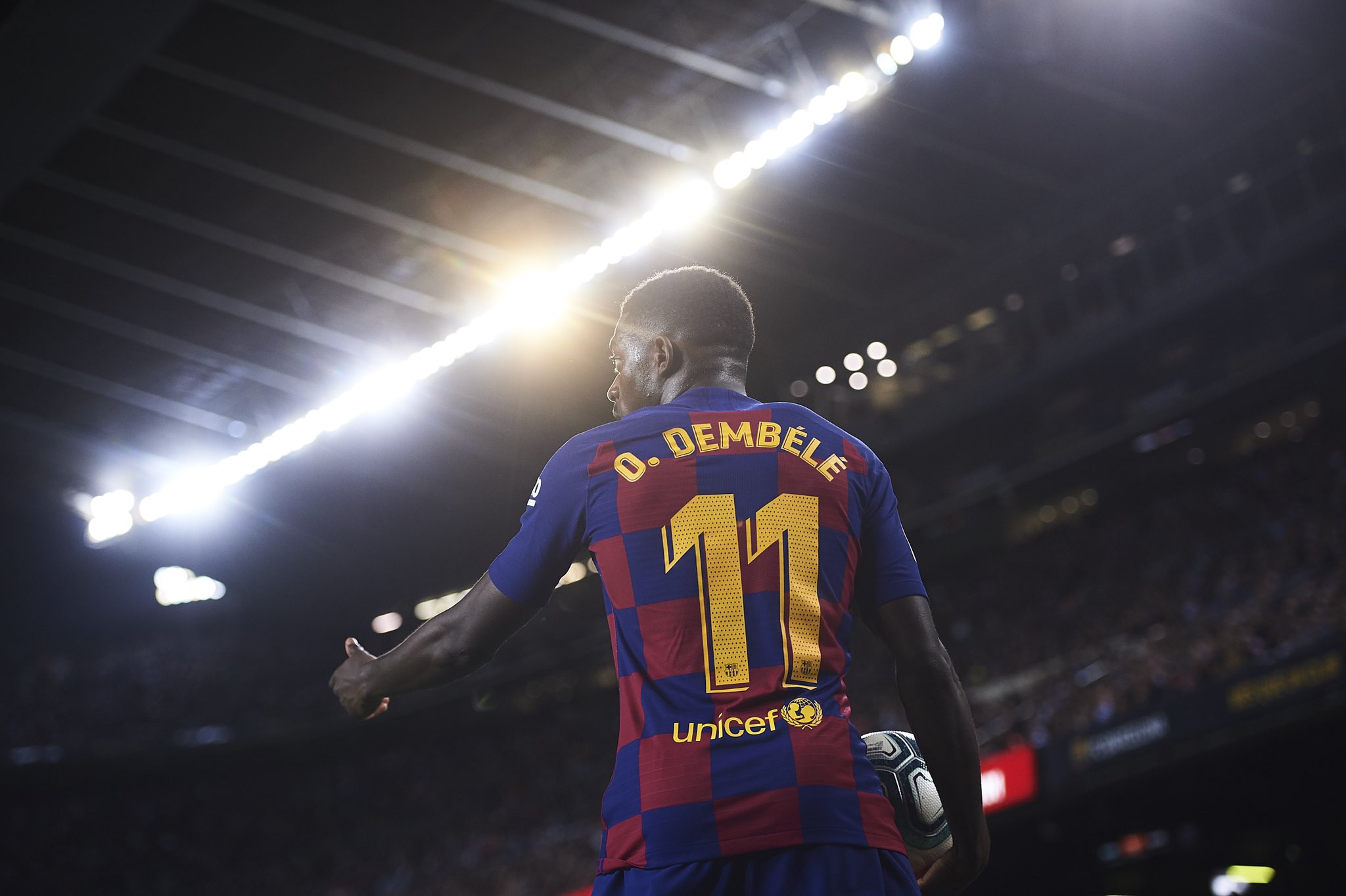 Barcelona Masih Butuh Dembele, Suporter Dilarang Mencemooh