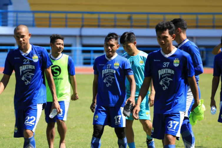 Pelatih Persib Perpanjang Masa Seleksi Mantan Persija Jakarta