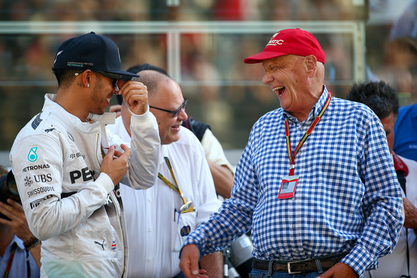 Pembalap Legendaris F1 Niki Lauda Meninggal Dunia