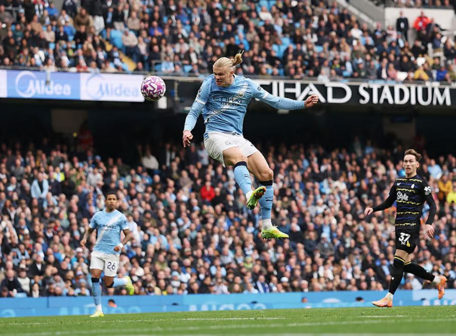  Manchester City Masuk Perburuan Titel Premier League, Barcelona Menang Dramatis