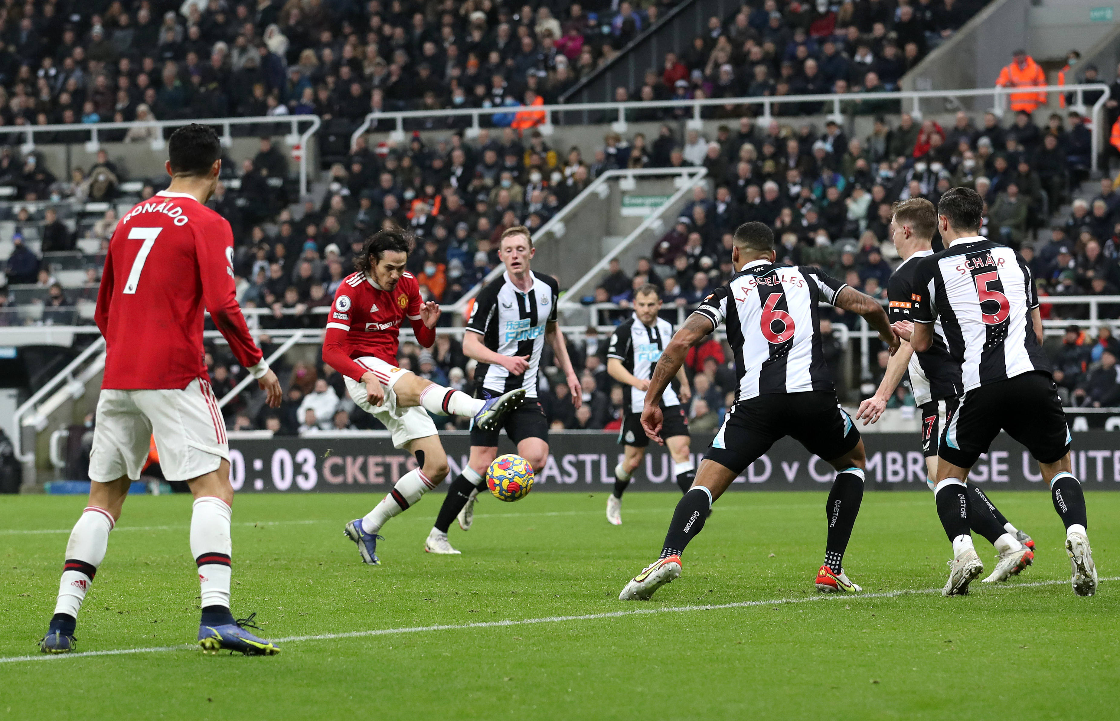 Edinson Cavani Tegaskan Diri sebagai Supersub Man United