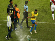 Selebrasi, Amukan, dan Tendangan Botol Gabriel Jesus di Final Copa America 2019