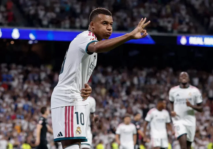 Hasil Real Madrid vs Real Sociedad: Mbappe Hattrick, Los Blancos Pesta Gol
