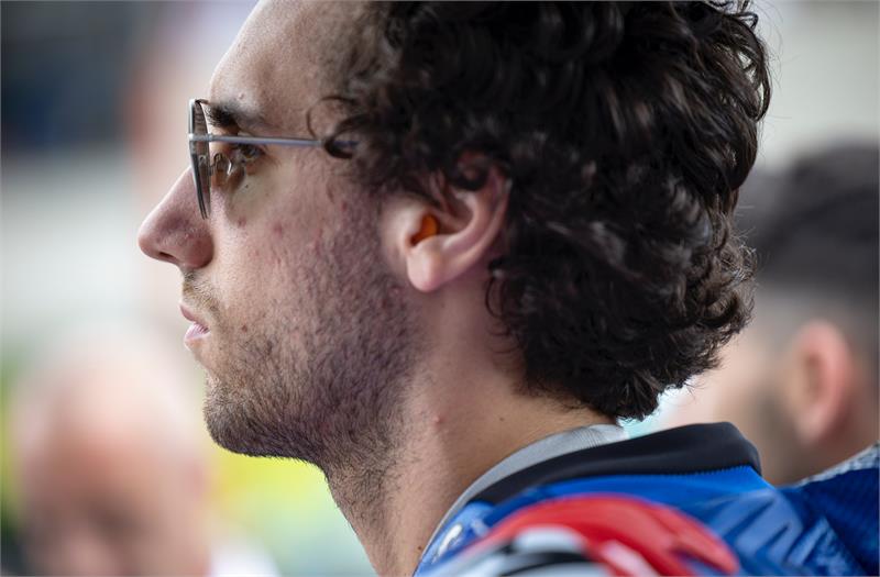 MotoGP: Alex Rins Dibuat Geleng Kepala