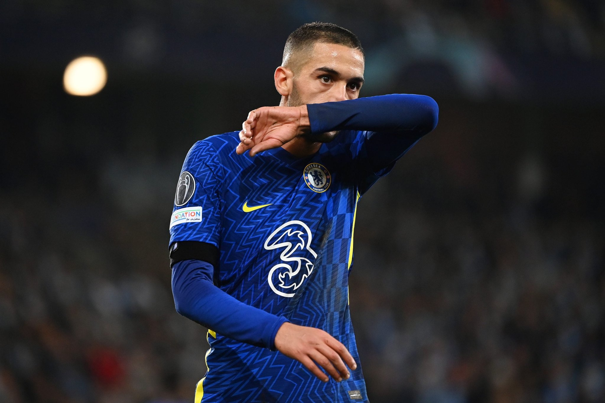 Chelsea Pengin Jual Hakim Ziyech, Manchester United Siap Menampung