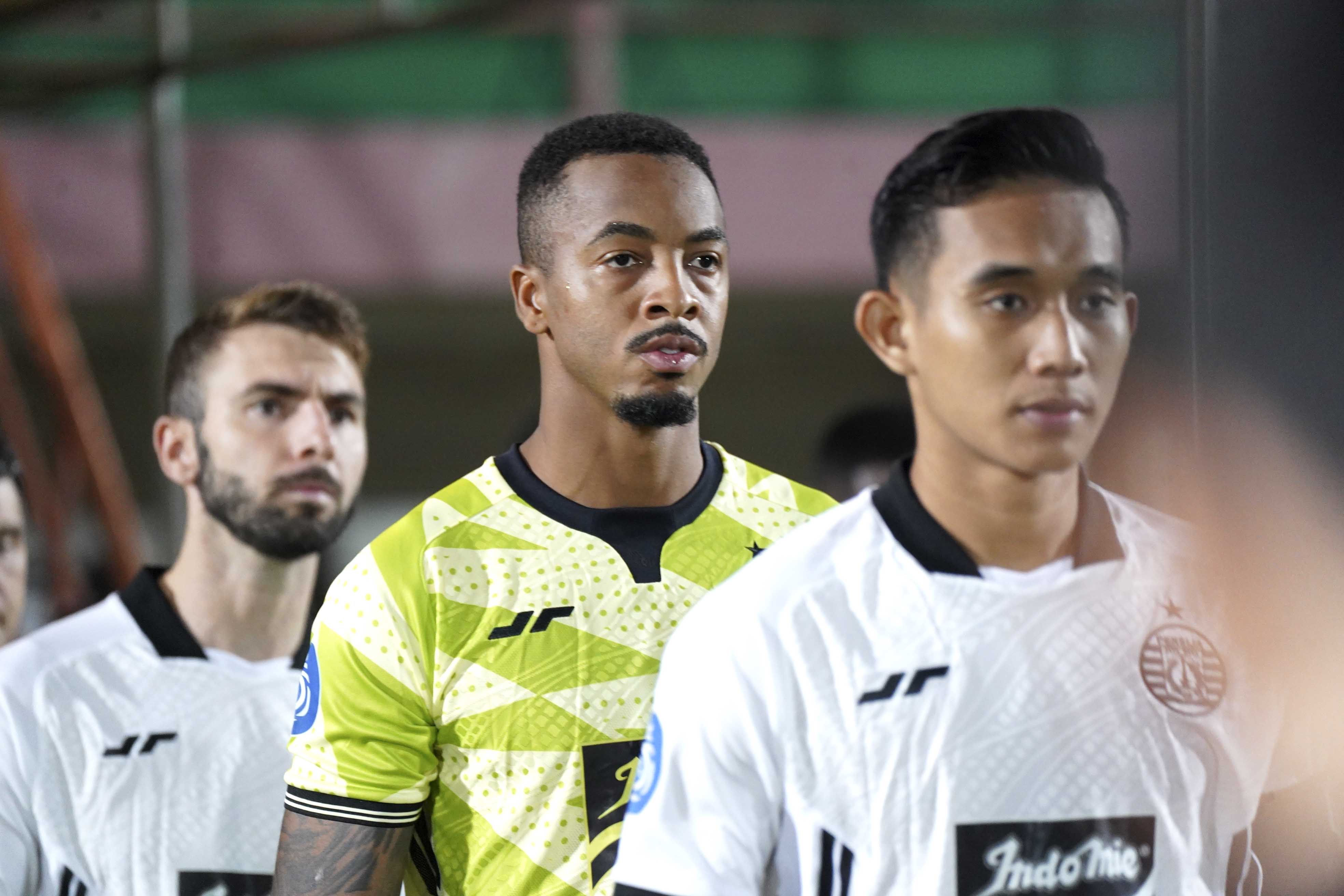 Catat Clean Sheet, Kiper Brasil Carlos Eduardo Nikmati Debutnya bersama Persija Jakarta