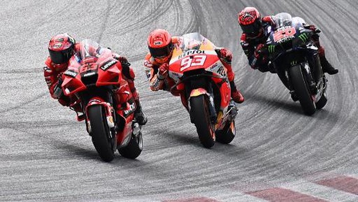 Bisa Kencang dengan Ban Aus, Quartararo Angkat Topi untuk Bagnaia