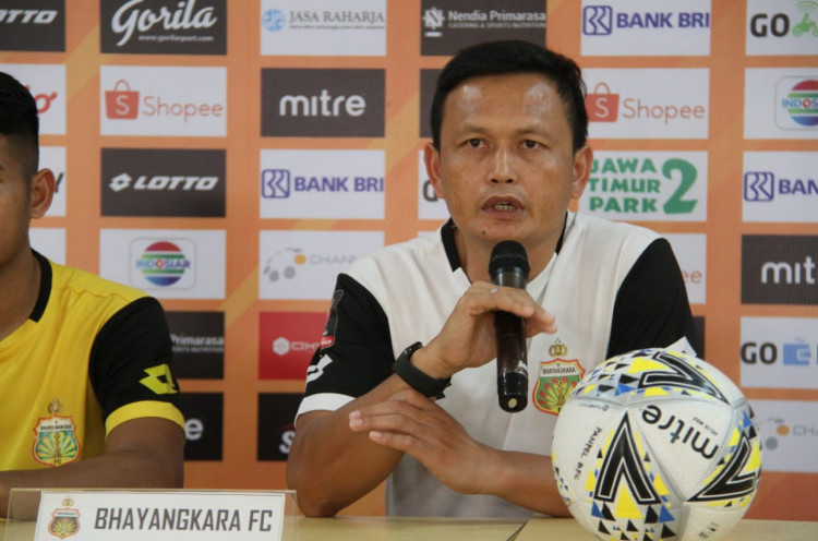 Bhayangkara FC Dipermalukan Persebaya, Ini Alasan Yeyen Tumena