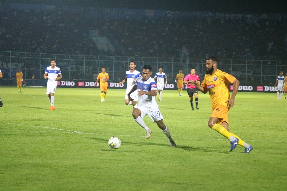Respons Sylvano Comvalius soal Debut Non Resminya bersama Arema FC