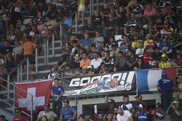 Pembalap MotoGP Keluhkan Fan di Eropa, tapi Puji Fan Thailand