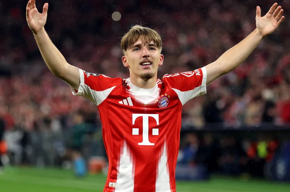 Siapa Lennart Karl? Pemain Jerman Termuda yang Cetak Gol di Liga Champions