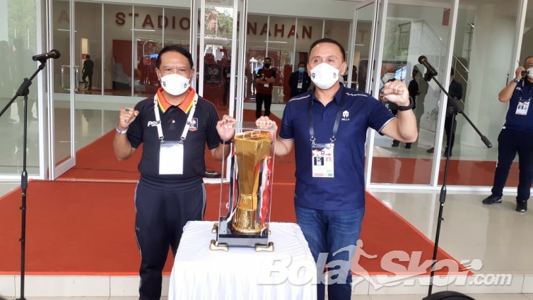 Filosofi Kepalan Tangan dan Warna Emas di Trofi Piala Menpora 2021