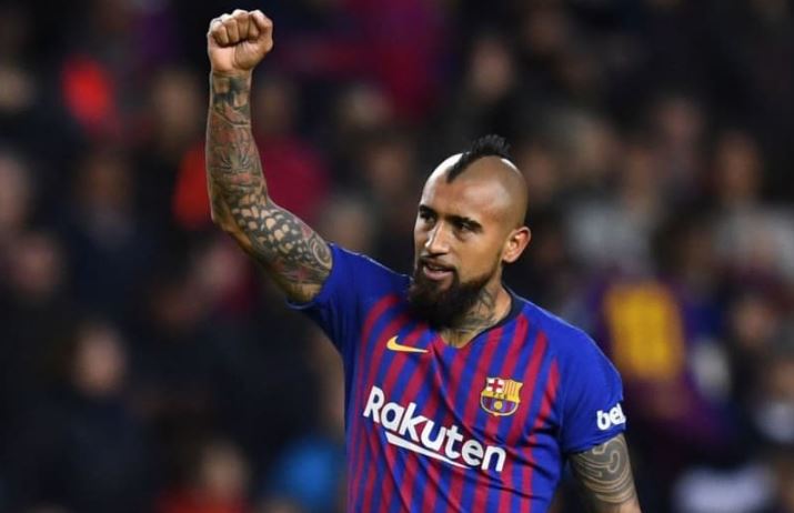 Jarang Main, Arturo Vidal Ultimatum Barcelona