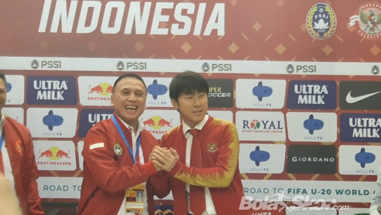Ketum PSSI Ingin Shin Tae-yong Tak seperti Luis Milla dalam Bertugas