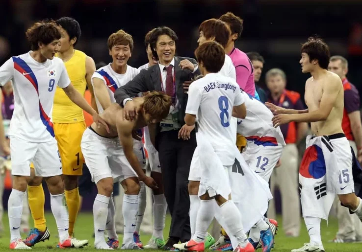 Hong Myung-bo, Pengalaman Piala Dunia, dan Generasi 2002 yang Menjadi Inspirasi Korsel
