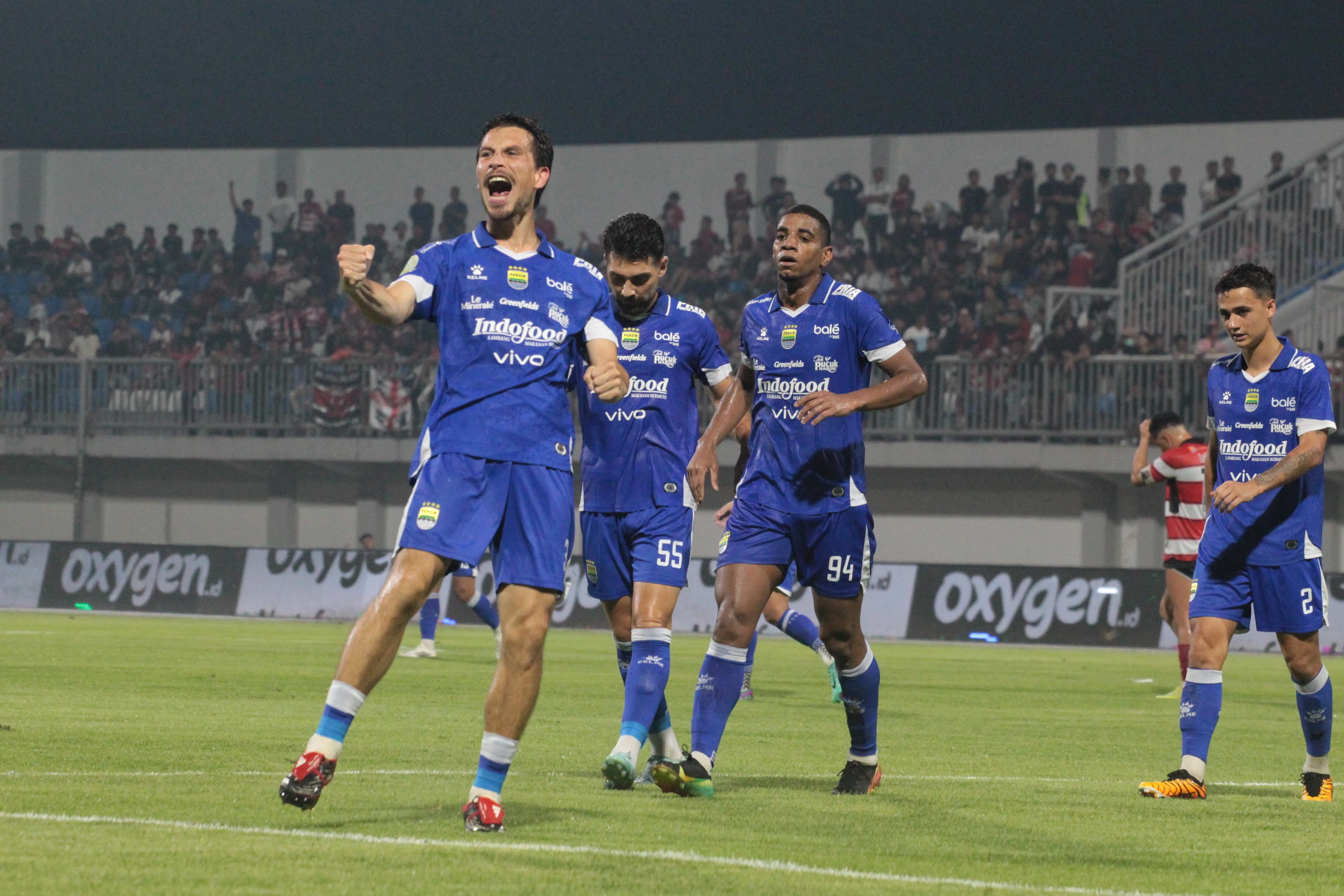 Hasil Super League 2025/2026: Thom Haye Cetak Gol, Persib Cukur Madura United