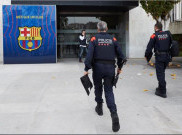 Camp Nou Disambangi Polisi, Eks Presiden Barcelona Ditangkap