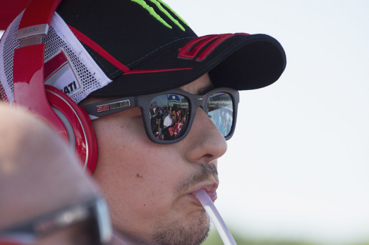 Negosiasi dengan Dovizioso Buntu, Ducati Mulai Lirik Lorenzo