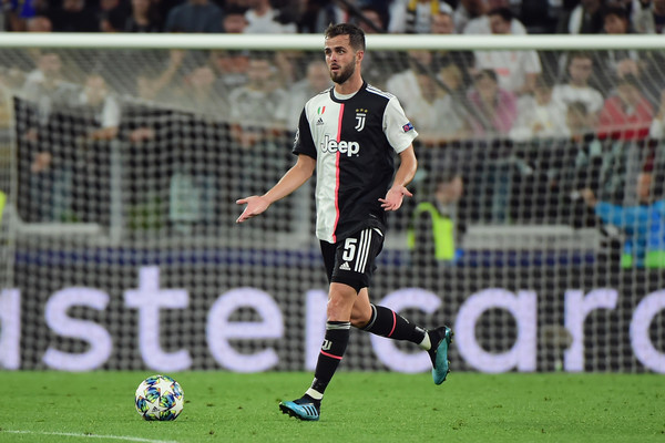 Juventus dan Chelsea Mulai Bisnis Pertukaran Miralem Pjanic dengan Jorginho