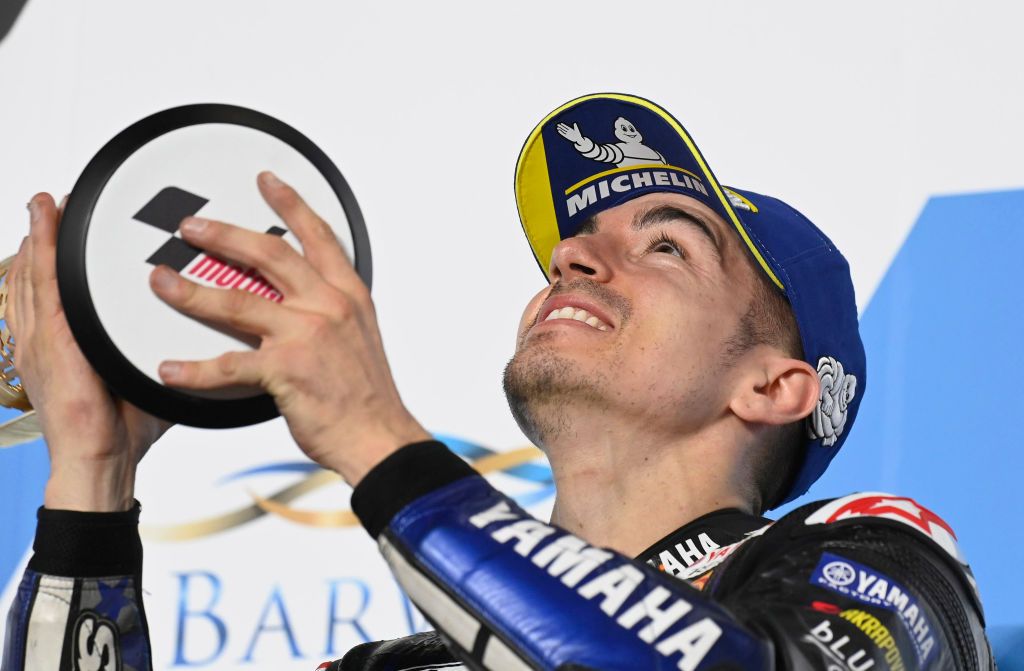Valentino Rossi Angkat Topi buat Maverick Vinales