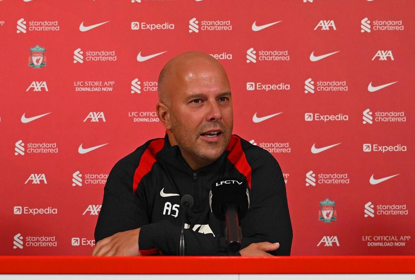 Arne Slot Ingin Jaga Tradisi Bagus Liverpool di Piala Liga